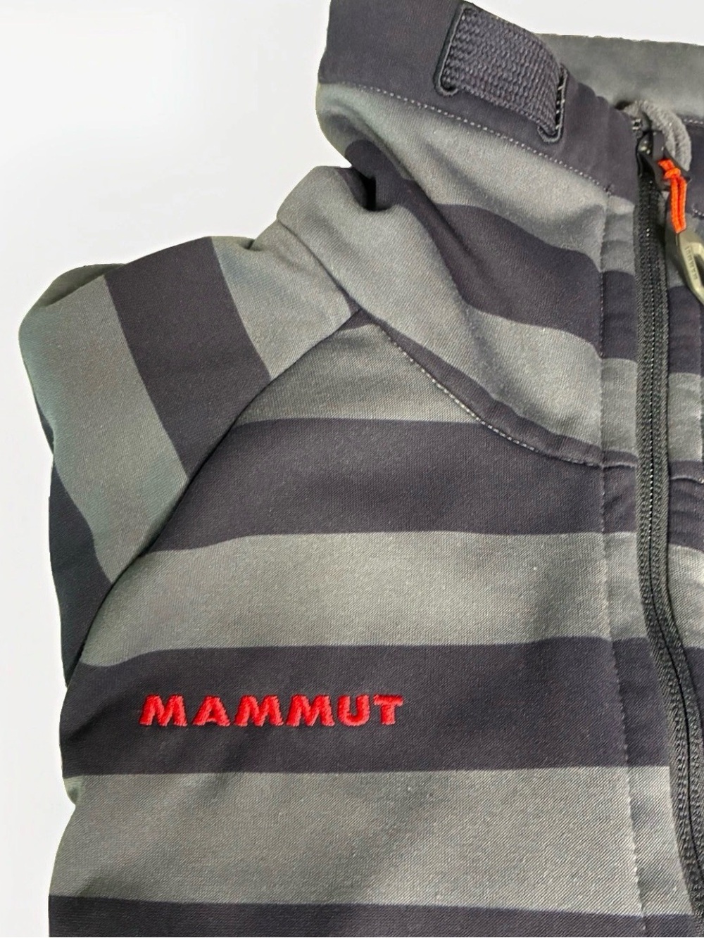 Mammut Gray Fleece Full Zip Athleisure Jacket Woman's Size M (9G0701) Hiking
